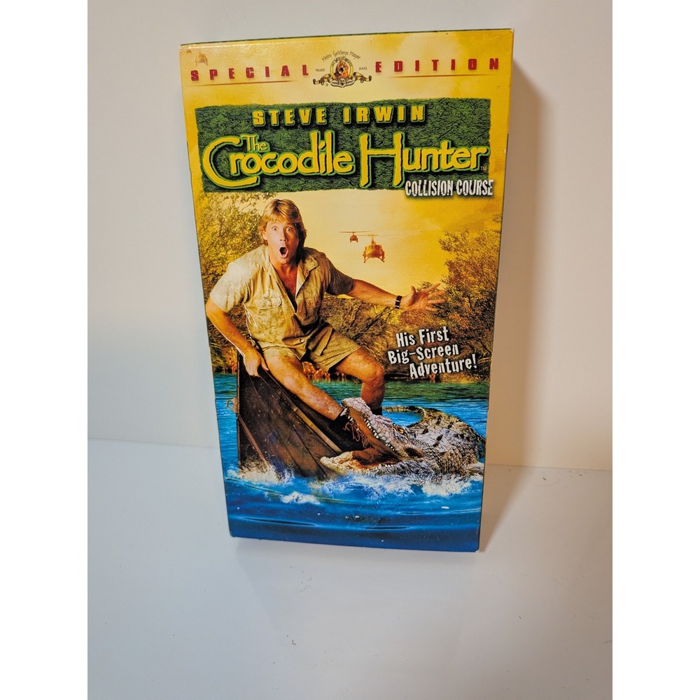 The Crocodile Hunter Collision Course VHS Steve Irwin Special Edition 2002 MGM